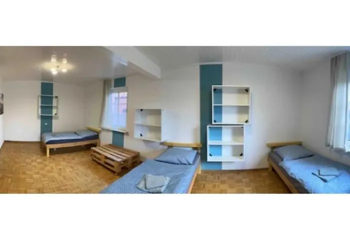 2 Alloggio in famiglia *